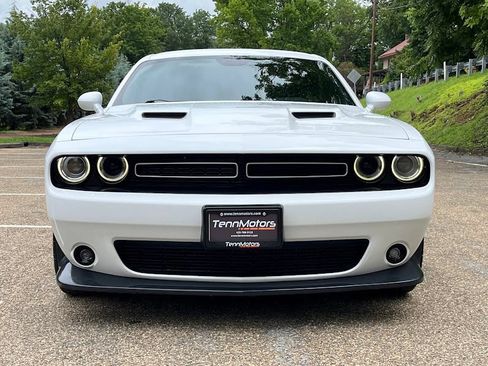 Used 2015 Dodge Challenger R/T w/ Quick Order Package 22B R/T RWD image 24