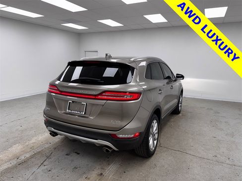 Used 2018 Lincoln MKC Select w/ Select Plus Package image 5