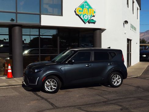 Used 2024 Kia Soul LX w/ Option Group 015 image 4