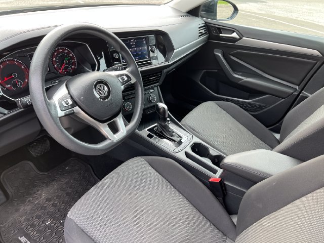 Used 2021 Volkswagen Jetta S w/ Driver Assistance Package FWD image 18