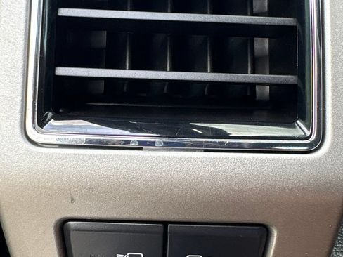 Used 2021 Ford F250 Lariat w/ Chrome Package AWD/4WD image 27