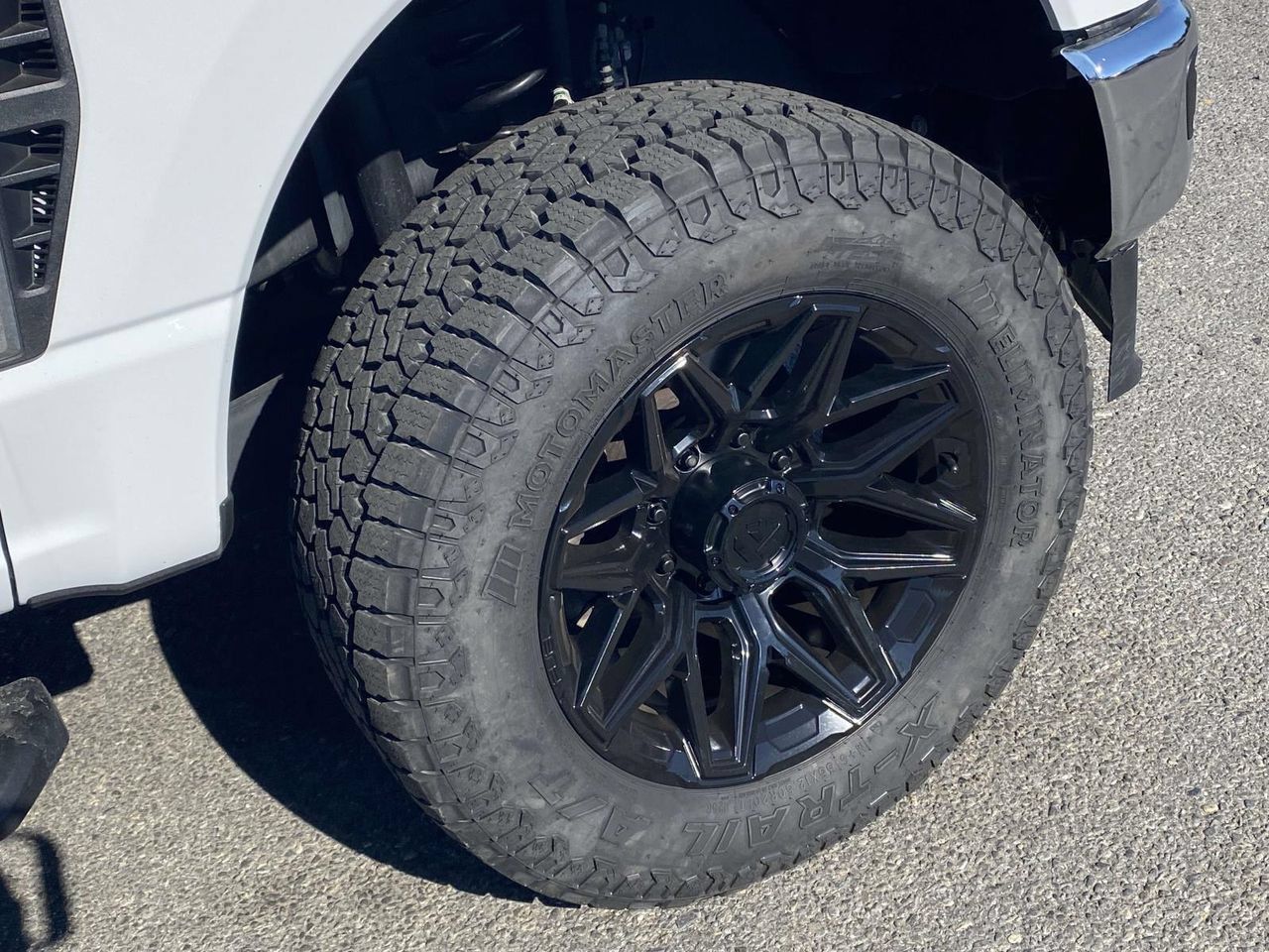 Used 2025 Ford F250 XLT AWD/4WD image 10