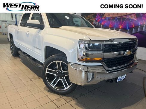 Used 2016 Chevrolet Silverado 1500 LT w/ LPO, Black Pack image 1