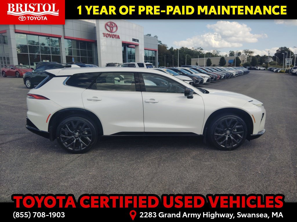 Certified 2025 Toyota Crown Signia w/ Advanced Technology Package AWD/4WD image 8