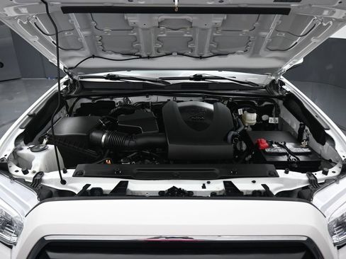 Used 2022 Toyota Tacoma SR5 image 46