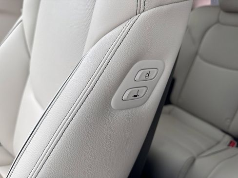 New 2026 Genesis GV70 2.5T Advanced image 35