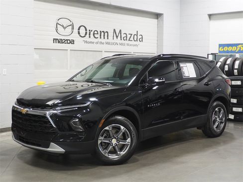 Used 2023 Chevrolet Blazer LT w/ Sound & Technology Package image 1