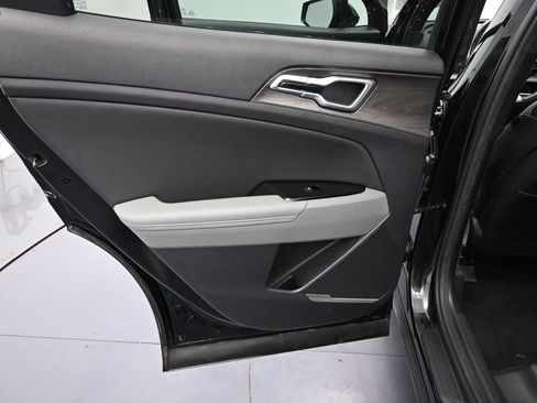 Certified 2023 Kia Sportage X-Line w/ X-Line Premium Package image 17