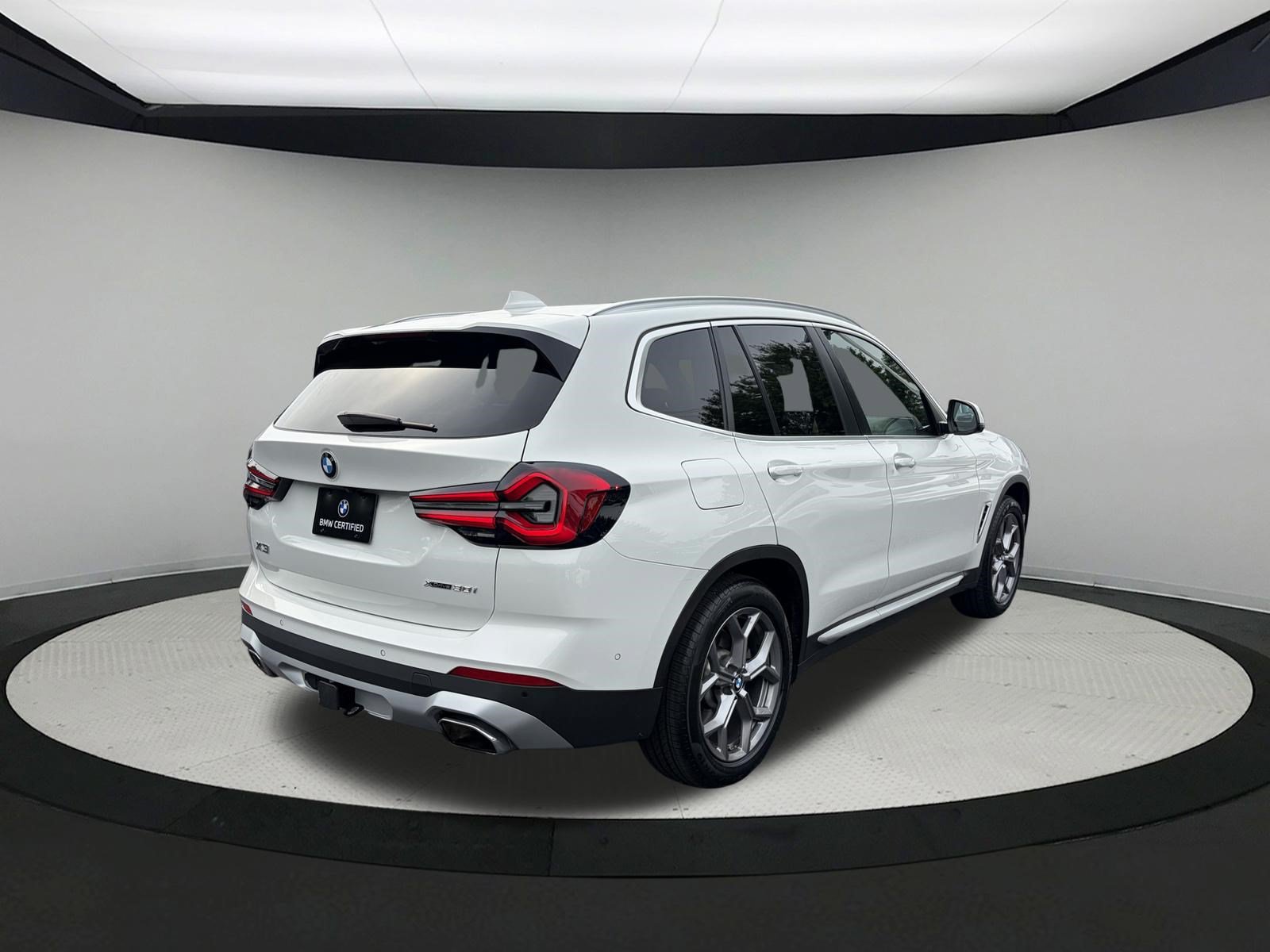 Certified 2023 BMW X3 xDrive30i w/ Premium Package AWD/4WD image 6
