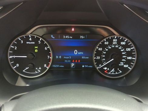 Used 2024 Nissan Murano SV image 25