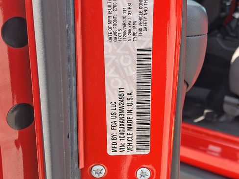 Certified 2022 Jeep Wrangler Sport AWD/4WD image 25