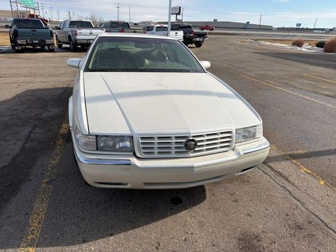 Used 1995 Cadillac Eldorado Touring image 2