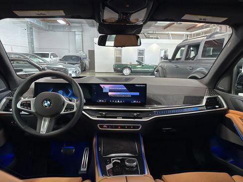 Used 2026 BMW X5 xDrive40i AWD/4WD image 15