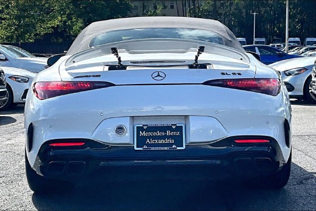 Used 2022 Mercedes-Benz SL 63 AMG 4MATIC image 3