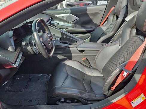 Used 2021 Chevrolet Corvette 3LT w/ Z51 Performance Package image 6