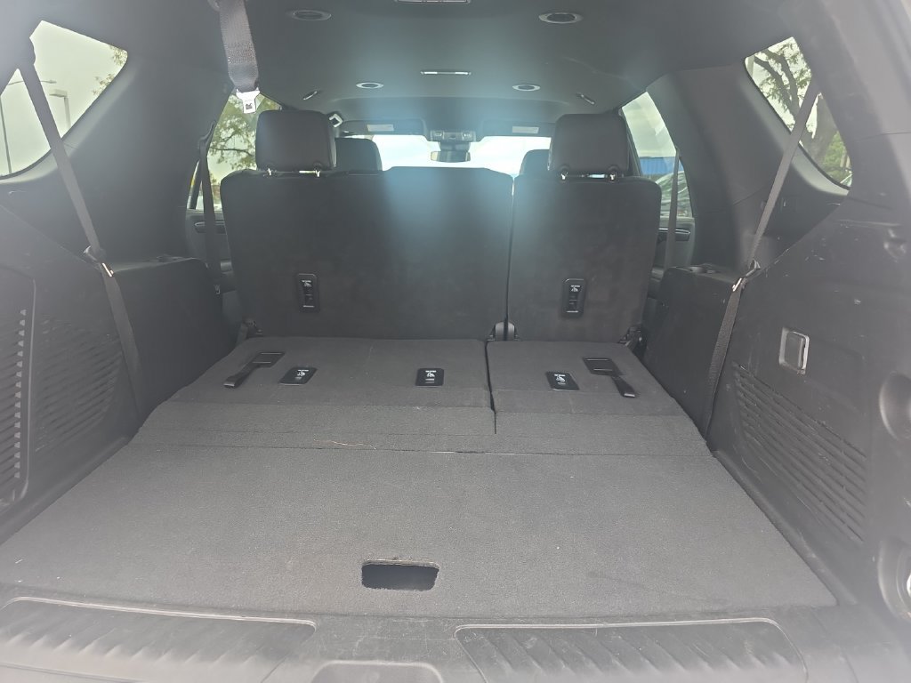 Used 2025 Chevrolet Tahoe LT AWD/4WD image 19