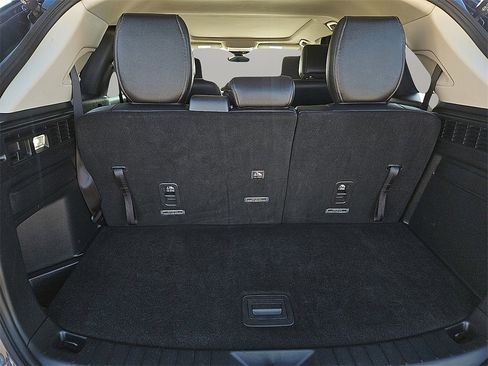 Used 2024 MAZDA CX-90 3.3 Turbo w/ Premium Package image 10