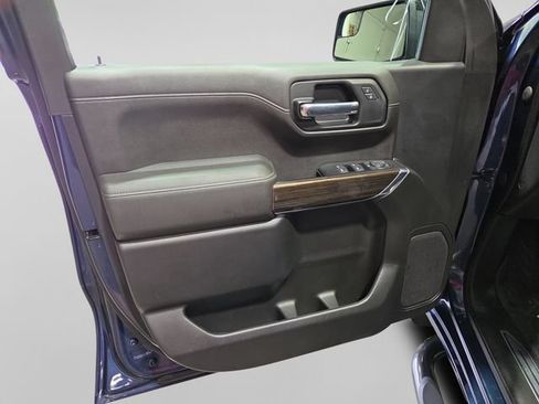 Used 2022 Chevrolet Silverado 1500 RST AWD/4WD image 11