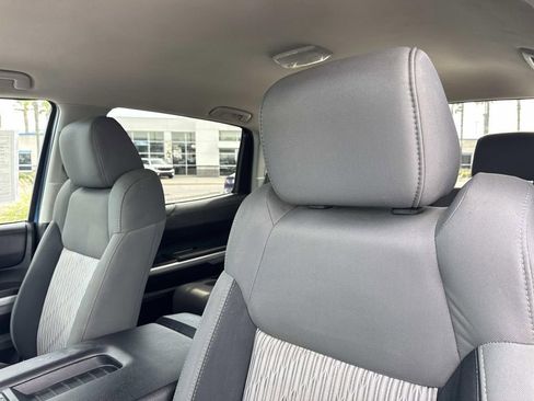 Used 2017 Toyota Tundra SR5 w/ SR5 Upgrade Package image 21