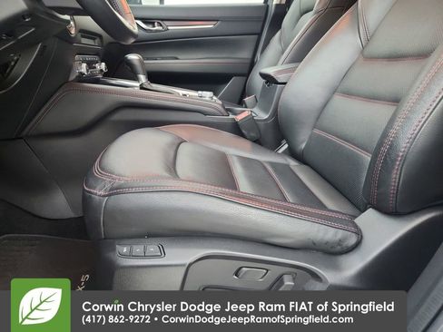 Used 2025 MAZDA CX-5 Carbon Edition image 11