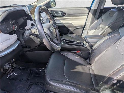 Used 2022 Jeep Compass Limited image 11