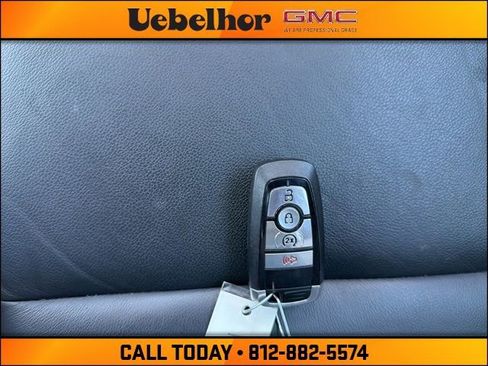 Used 2023 Ford Bronco Wildtrak AWD/4WD image 33