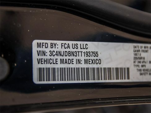 New 2026 Jeep Compass Latitude image 34