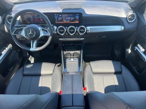 Certified 2026 Mercedes-Benz GLB 250 4MATIC image 20