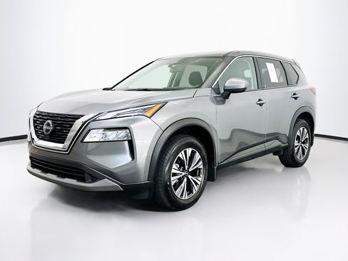 Used 2023 Nissan Rogue SV AWD/4WD image 3