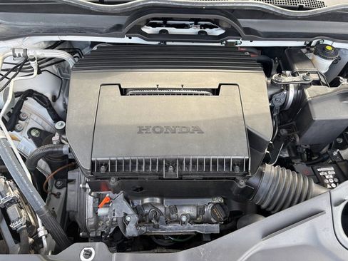 Certified 2023 Honda Pilot Sport image 28