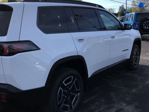 New 2026 Jeep Cherokee Limited AWD/4WD image 8