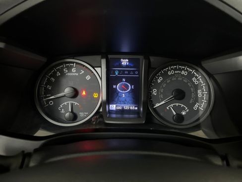 Used 2017 Toyota Tacoma TRD Sport w/ Premium & Technology Package image 67