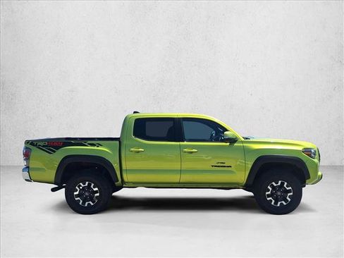 Used 2023 Toyota Tacoma TRD Off-Road w/ Black Out Package (TMS) RWD image 4