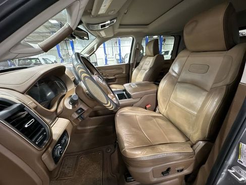 Used 2023 RAM 3500 Limited image 17