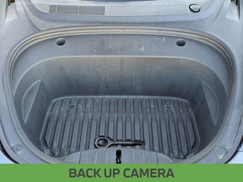 Used 2021 Tesla Model 3 Standard Range Plus image 12