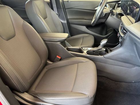 Used 2026 Buick Encore GX Preferred FWD image 30