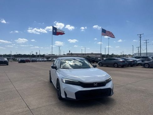 Used 2026 Honda Civic Sport image 3