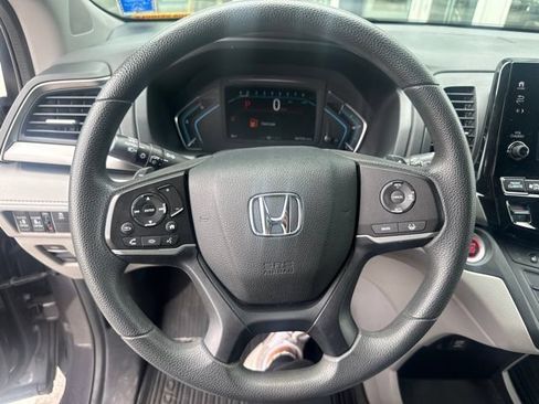 Used 2019 Honda Odyssey EX image 11
