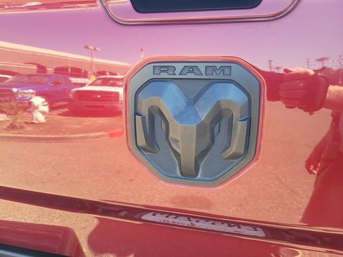 Used 2022 RAM 3500 Limited AWD/4WD image 7