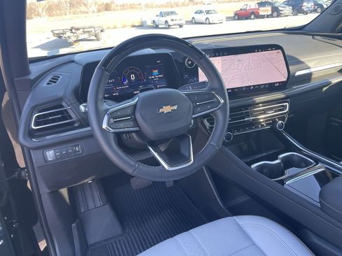 Used 2025 Chevrolet Traverse High Country w/ LPO, Floor Liner Package image 18