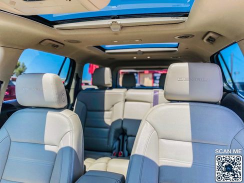 Used 2017 GMC Acadia Denali w/ Technology Package image 28