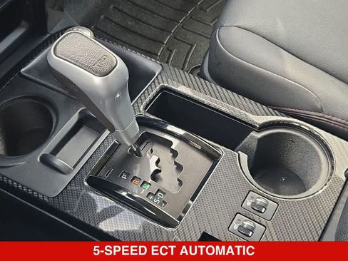 Used 2023 Toyota 4Runner TRD Off-Road Premium w/ Moonroof Package AWD/4WD image 31