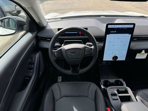 New 2025 Ford Mustang Mach-E Premium image 24