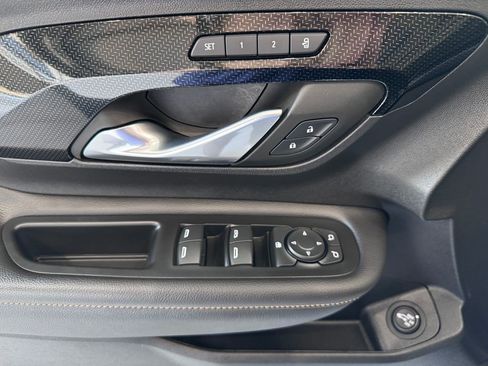 Certified 2022 GMC Terrain AT4 AWD/4WD image 25