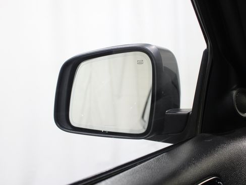Used 2014 Dodge Durango R/T w/ Premium Nappa Leather Group RWD image 9