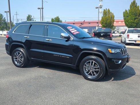 Used 2021 Jeep Grand Cherokee Limited image 1