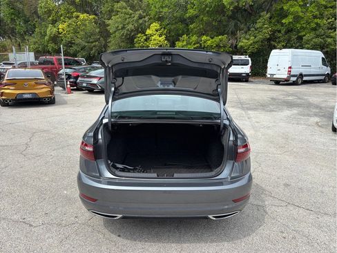 Used 2021 Volkswagen Jetta R-Line FWD image 39