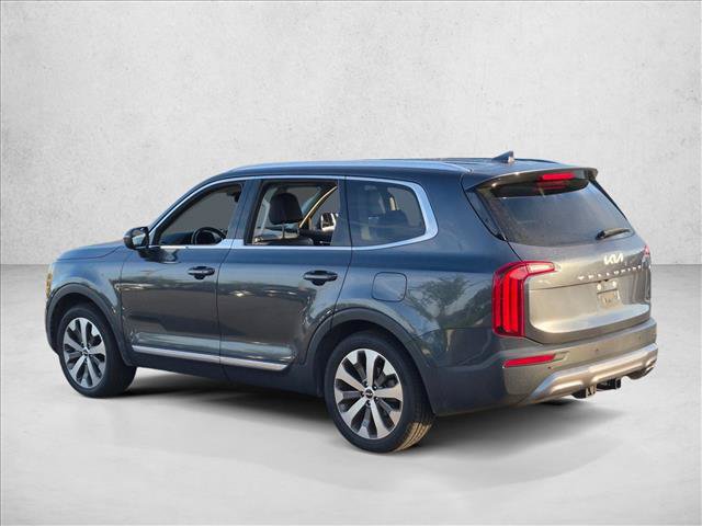 Used 2022 Kia Telluride EX w/ EX Premium Package FWD image 7