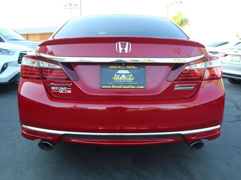 Used 2017 Honda Accord Sport Special Edition image 13