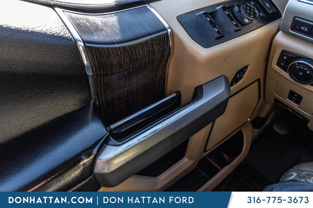 Used 2021 Ford F250 Lariat w/ Lariat Value Package AWD/4WD image 11
